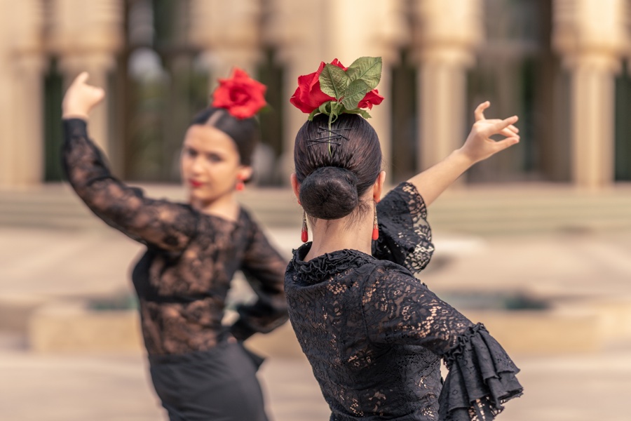TFM LIVE  Teatro Flamenco Madrid  Peinados para triunfar con tu traje de  flamenca